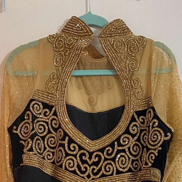 Anarkali Salwar Kameez - Picture 6 of 6